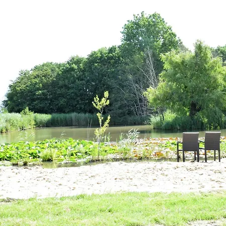 בית נופש Blaues Haus Ockholm